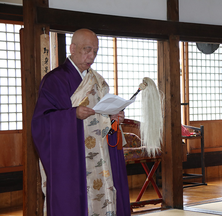 令和3年5月24日、米泉寺本堂において厳修された施餓鬼回向