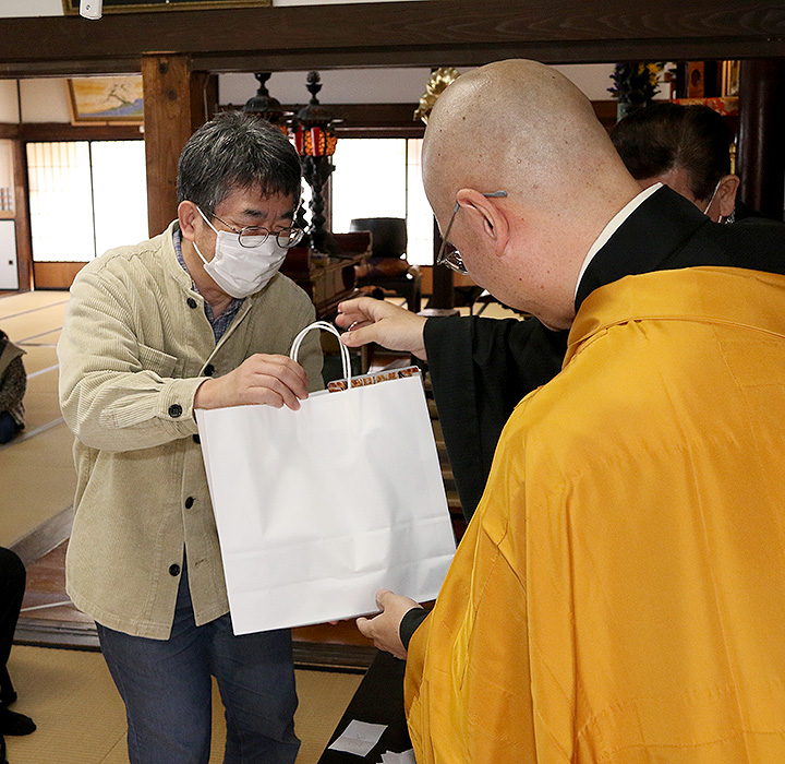 令和8年米泉寺護持会総会の様子